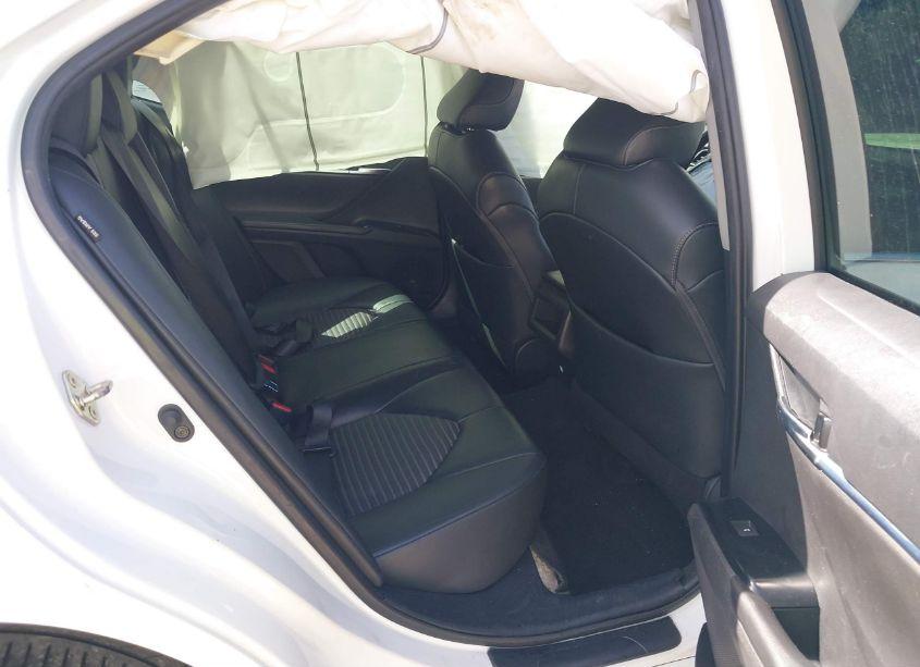 Photo 8 of 2020 Toyota Camry SE (VIN 4T1M11AK8LU909536)