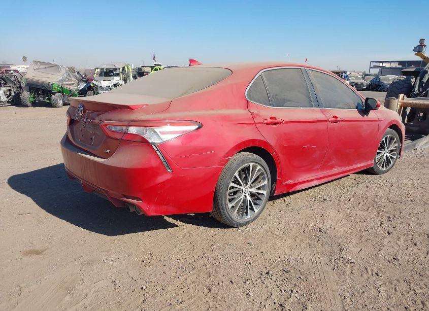 Photo 4 of 2020 Toyota Camry SE (VIN 4T1M11AK9LU378489)