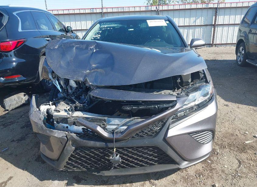 Photo 12 of 2020 Toyota Camry SE (VIN 4T1M11AK9LU975884)