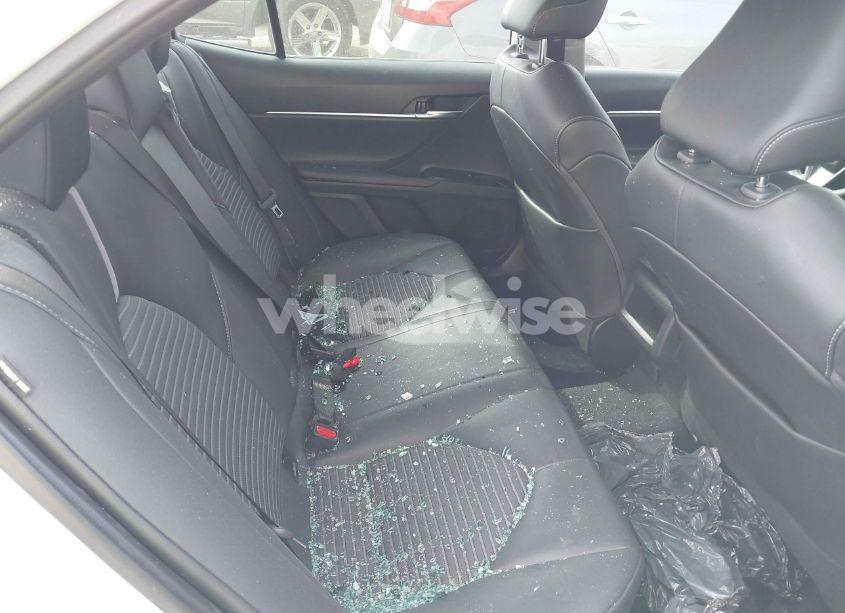 Photo 8 of 2020 Toyota Camry SE (VIN 4T1M11AKXLU392725)