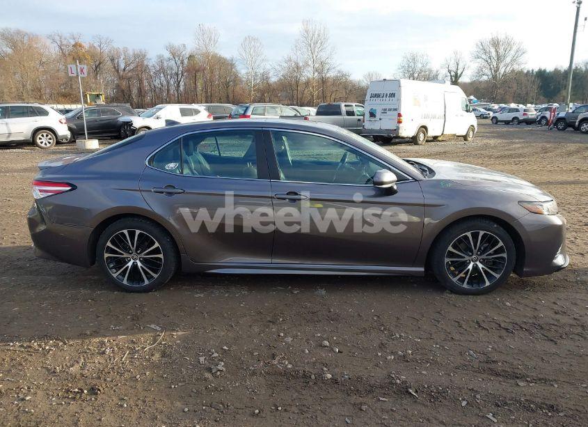 Photo 13 of 2020 Toyota Camry SE AWD (VIN 4T1M11BK0LU018395)