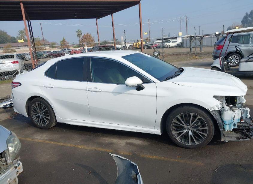 Photo 14 of 2020 Toyota Camry SE AWD (VIN 4T1M11BK2LU019032)