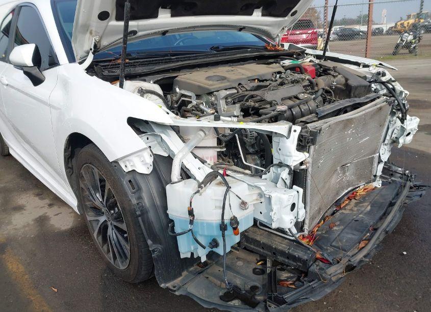 Photo 18 of 2020 Toyota Camry SE AWD (VIN 4T1M11BK2LU019032)