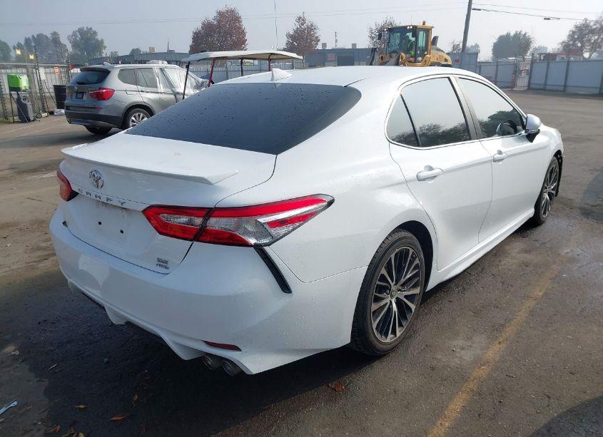 Photo 4 of 2020 Toyota Camry SE AWD (VIN 4T1M11BK2LU019032)