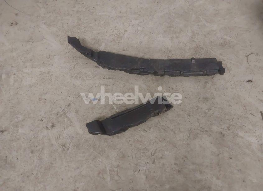 Photo 12 of 2020 Toyota Camry SE AWD (VIN 4T1M11BK8LU006009)