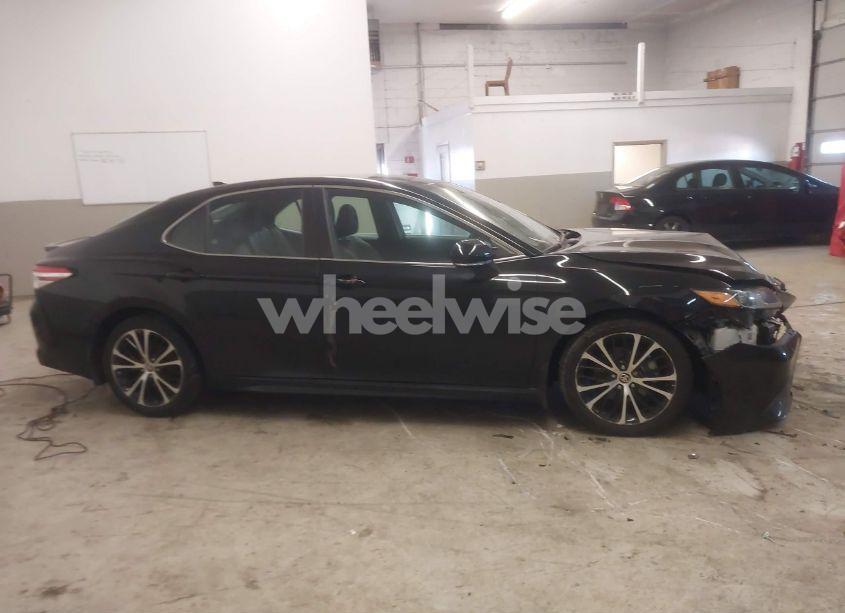 Photo 14 of 2020 Toyota Camry SE AWD (VIN 4T1M11BK8LU006009)
