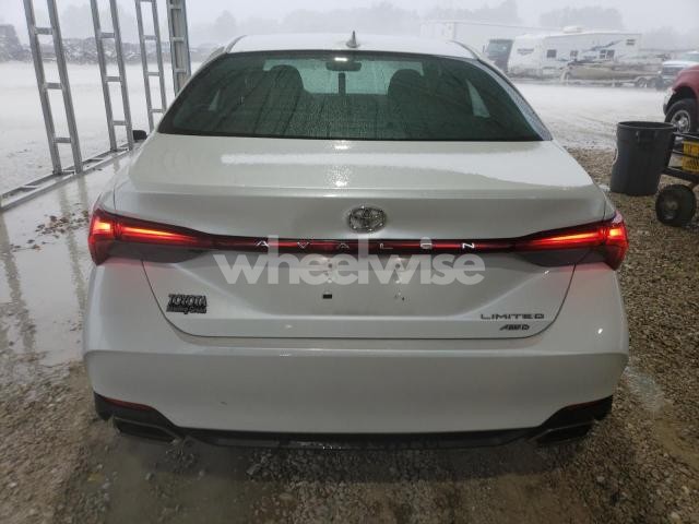 Photo 4 of 2021 TOYOTA AVALON LIMITED (VIN 4T1MB1BB9MU001531)