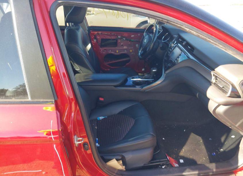 Photo 5 of 2020 Toyota Camry TRD (VIN 4T1NZ1AK0LU035390)