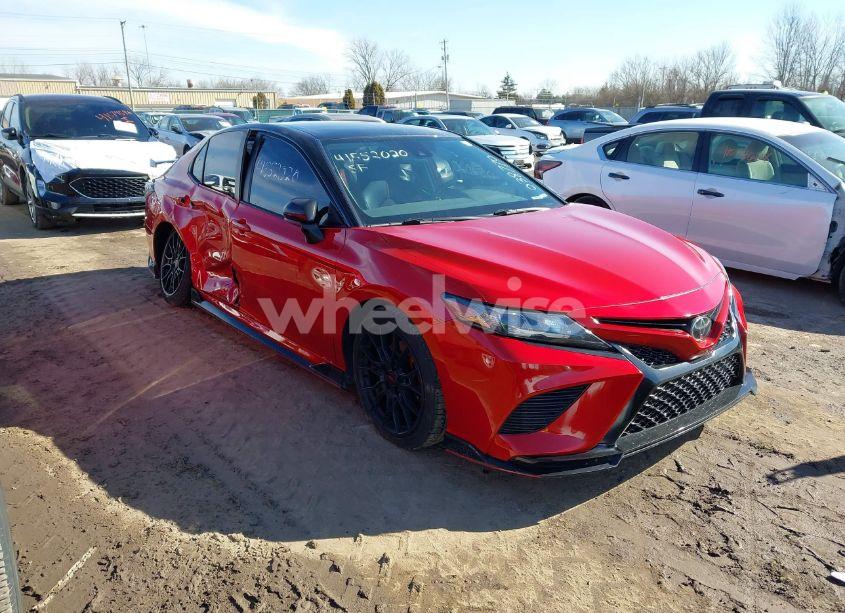 2020 Toyota Camry TRD (VIN 4T1NZ1AK3LU038770) main photo