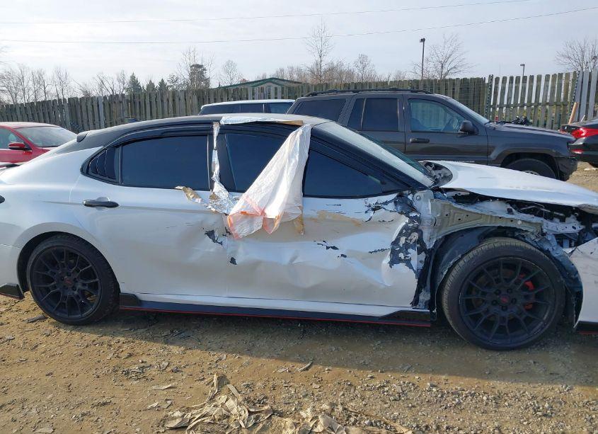 Photo 13 of 2020 Toyota Camry TRD (VIN 4T1NZ1AK5LU038432)