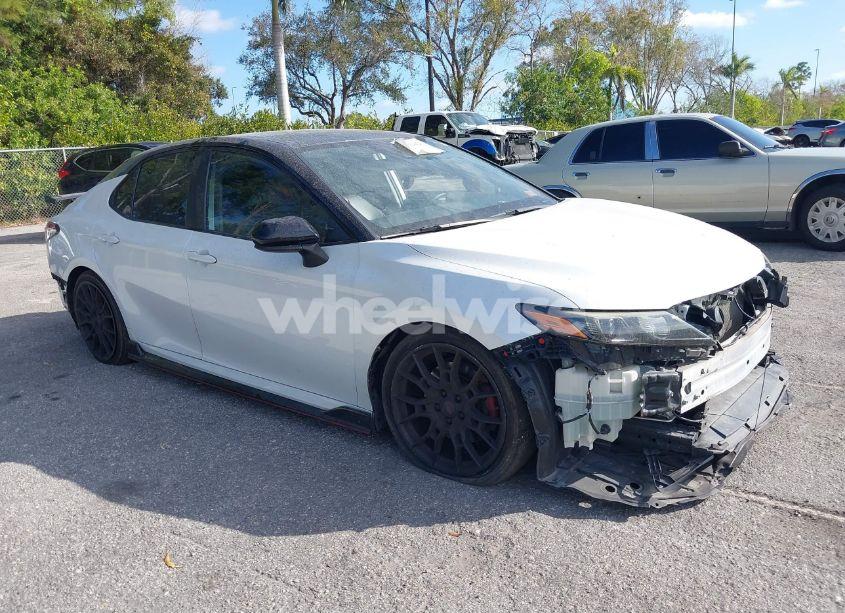 2020 Toyota Camry TRD (VIN 4T1NZ1AK6LU036737) main photo