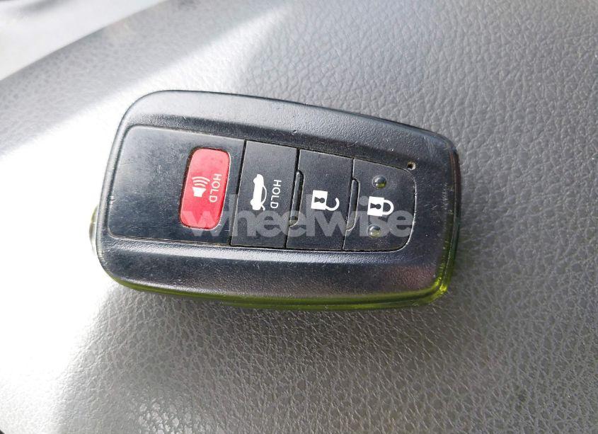 Photo 11 of 2020 Toyota Camry TRD (VIN 4T1NZ1AK6LU036737)