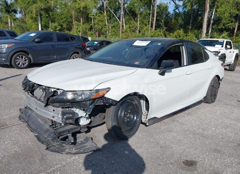 Photo 2 of 2020 Toyota Camry TRD (VIN 4T1NZ1AK6LU036737)