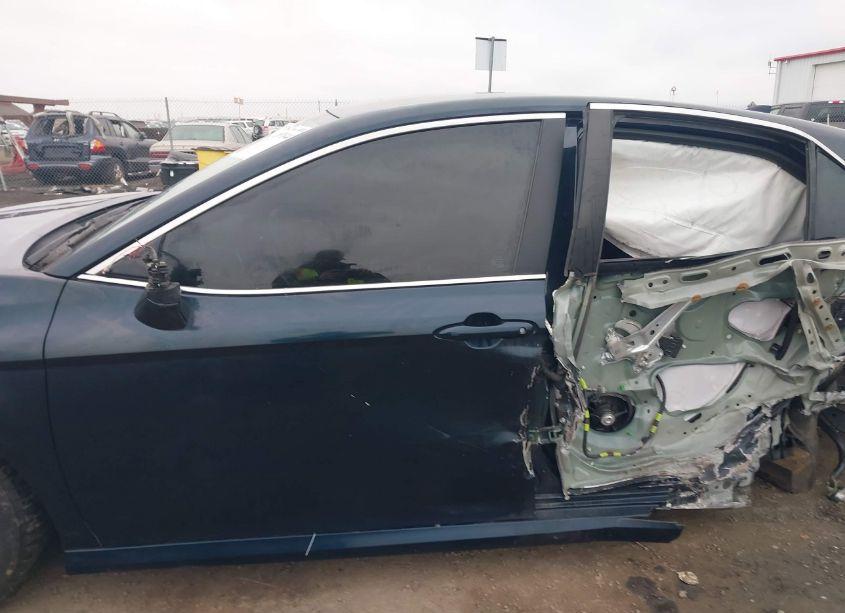 Photo 15 of 2021 Toyota Camry LE (VIN 4T1R11AK0MU440613)