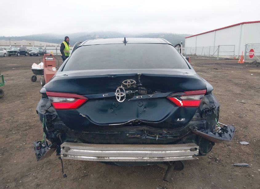 Photo 17 of 2021 Toyota Camry LE (VIN 4T1R11AK0MU440613)