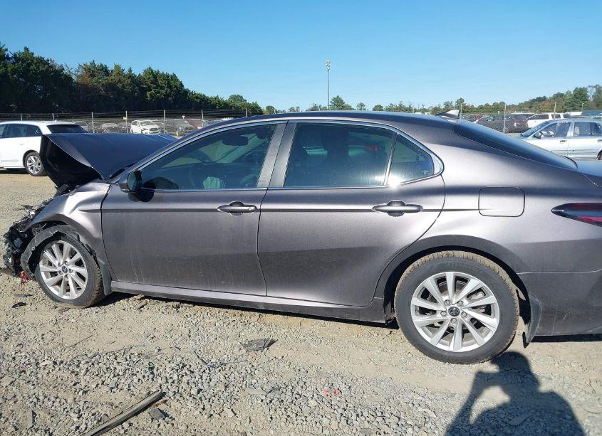Photo 14 of 2023 Toyota Camry LE (VIN 4T1R11AK0PU816361)