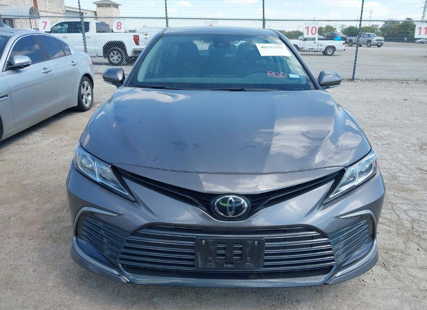 Photo 12 of 2024 Toyota Camry LE (VIN 4T1R11AK0RU221996)