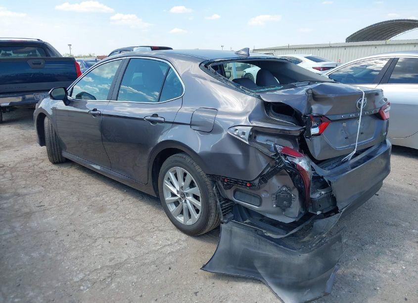 Photo 3 of 2024 Toyota Camry LE (VIN 4T1R11AK0RU221996)