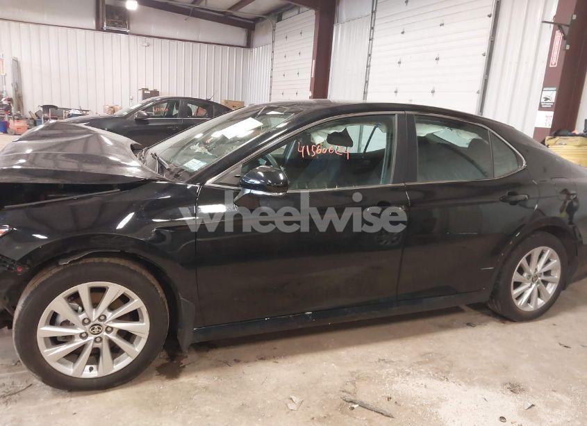 Photo 14 of 2024 Toyota Camry LE (VIN 4T1R11AK1RU242727)