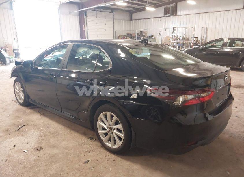 Photo 3 of 2024 Toyota Camry LE (VIN 4T1R11AK1RU242727)