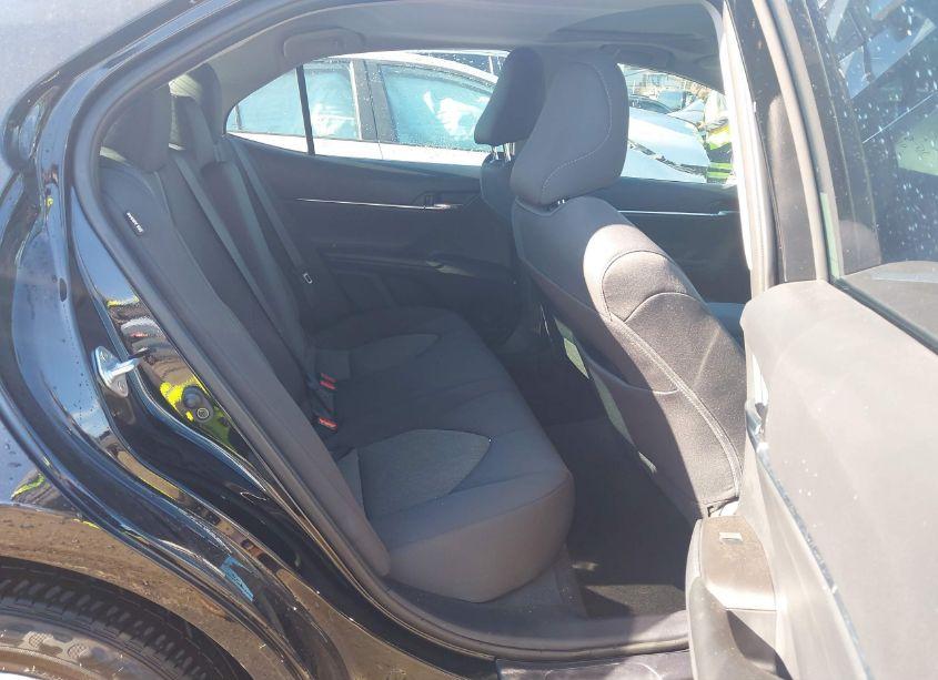 Photo 8 of 2024 Toyota Camry LE (VIN 4T1R11AK1RU890388)