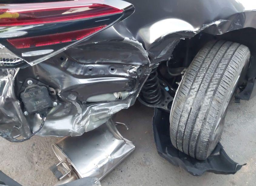 Photo 18 of 2021 Toyota Camry LE (VIN 4T1R11AK2MU496505)