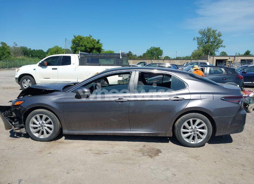 Photo 14 of 2023 Toyota Camry LE (VIN 4T1R11AK2PU113814)