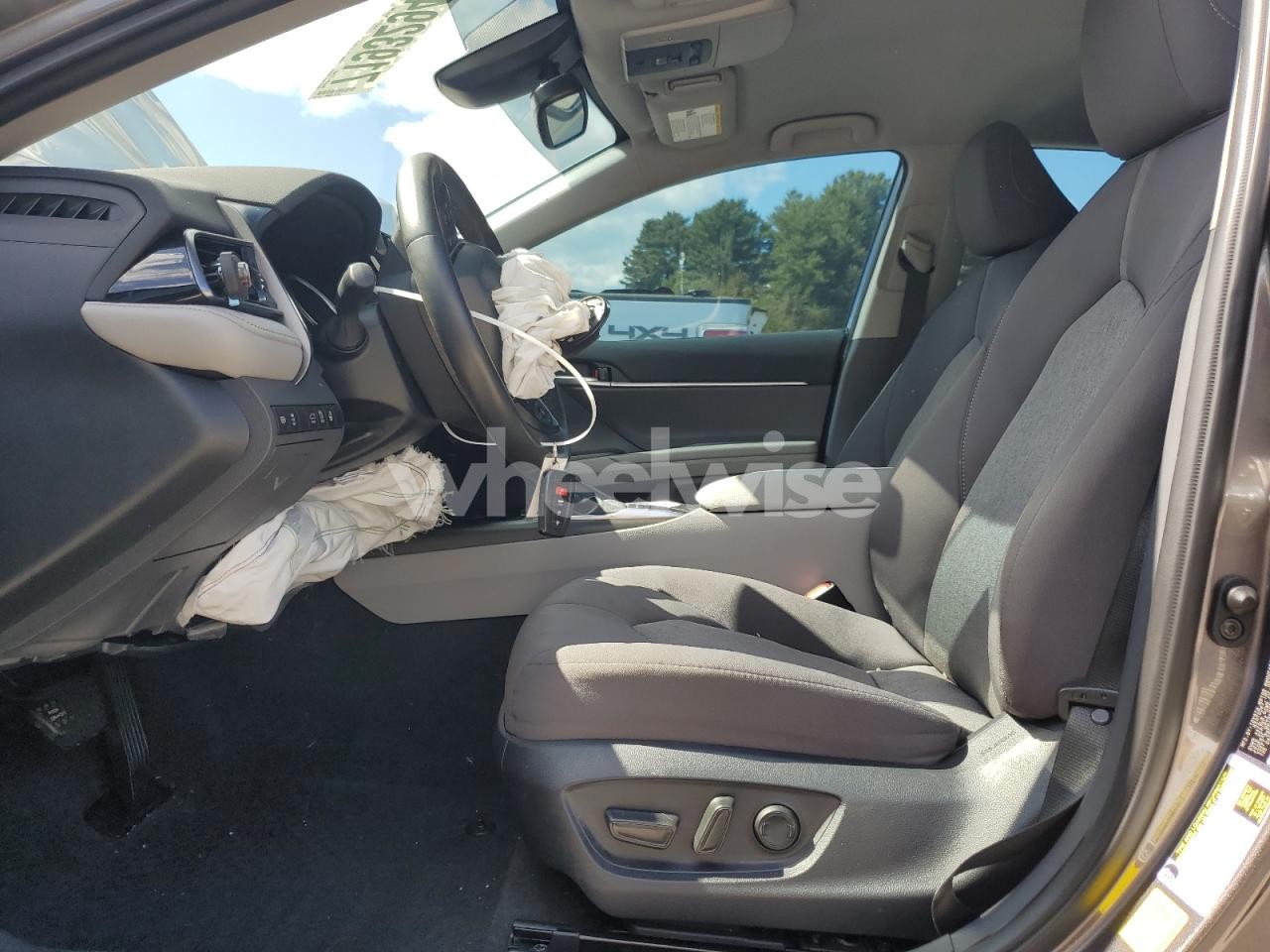 Photo 7 of 2024 TOYOTA CAMRY LE (VIN 4T1R11AK2RU844259)