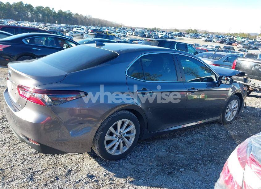 Photo 13 of 2024 Toyota Camry LE (VIN 4T1R11AK2RU918019)