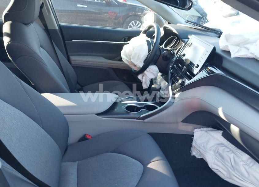 Photo 5 of 2024 Toyota Camry LE (VIN 4T1R11AK2RU918019)