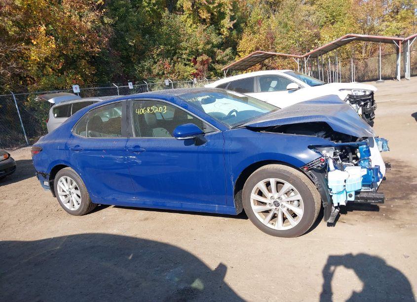 Photo 14 of 2024 Toyota Camry LE (VIN 4T1R11AK3RU221670)