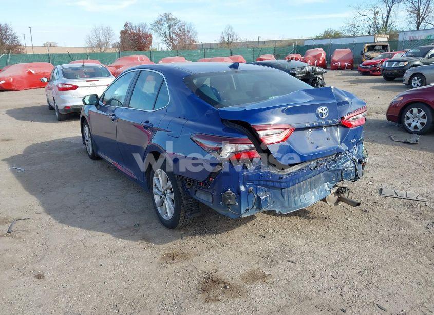 Photo 3 of 2023 Toyota Camry LE (VIN 4T1R11AK4PU170063)