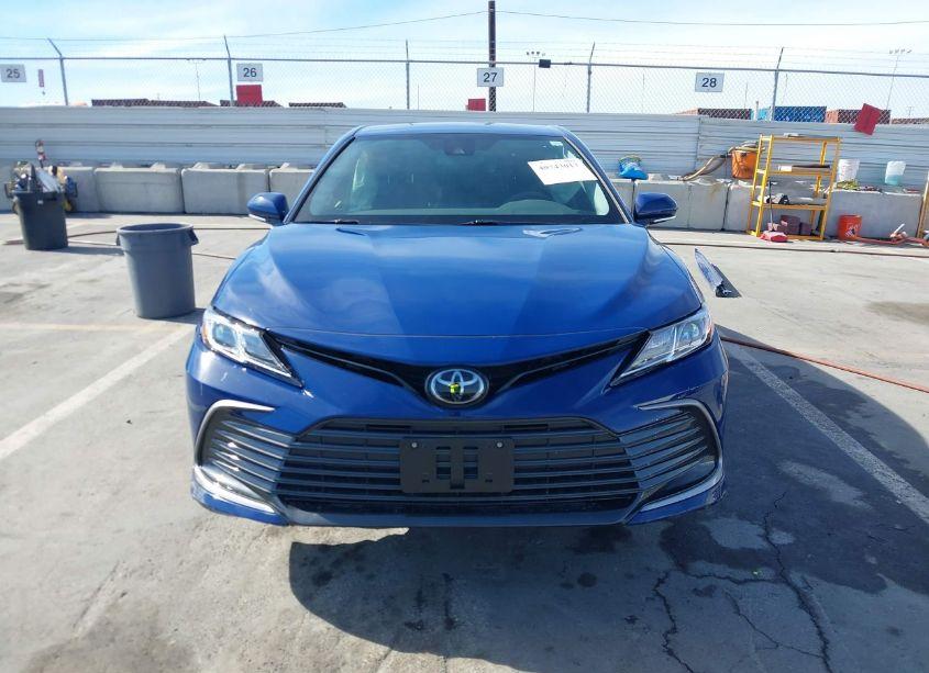 Photo 13 of 2023 Toyota Camry LE (VIN 4T1R11AK5PU139310)