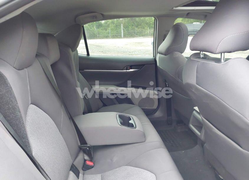 Photo 8 of 2024 Toyota Camry LE (VIN 4T1R11AK5RU253598)