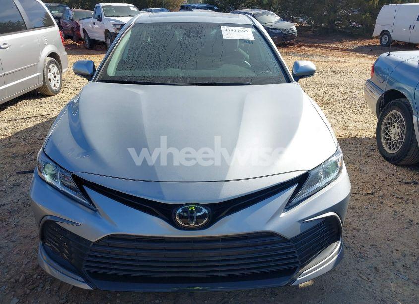 Photo 12 of 2024 Toyota Camry LE (VIN 4T1R11AK5RU253701)