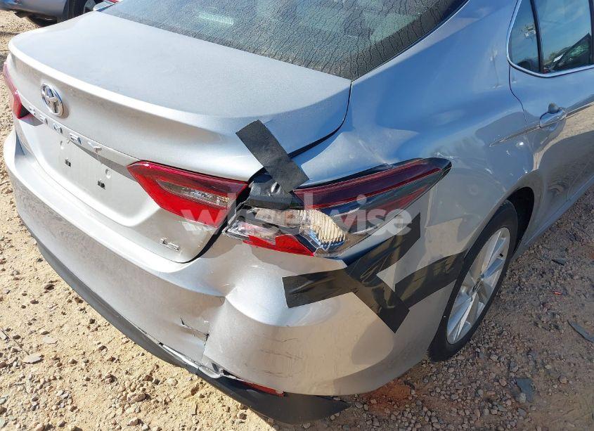 Photo 6 of 2024 Toyota Camry LE (VIN 4T1R11AK5RU253701)