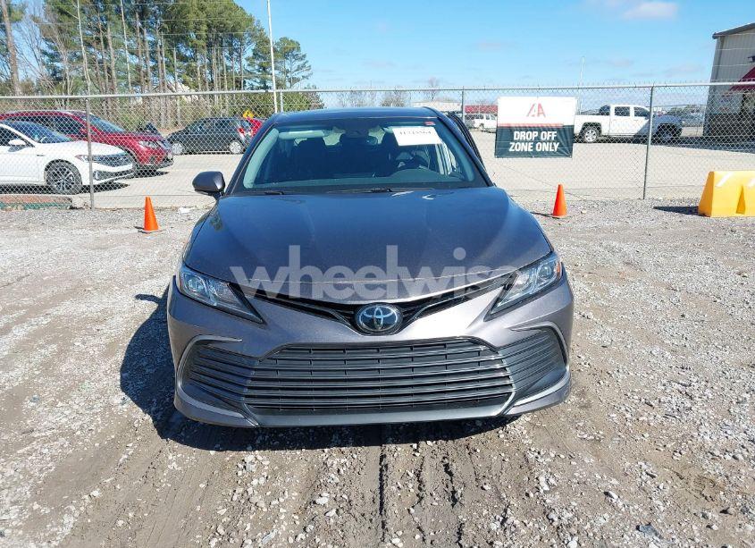 Photo 12 of 2024 Toyota Camry LE (VIN 4T1R11AK5RU877353)