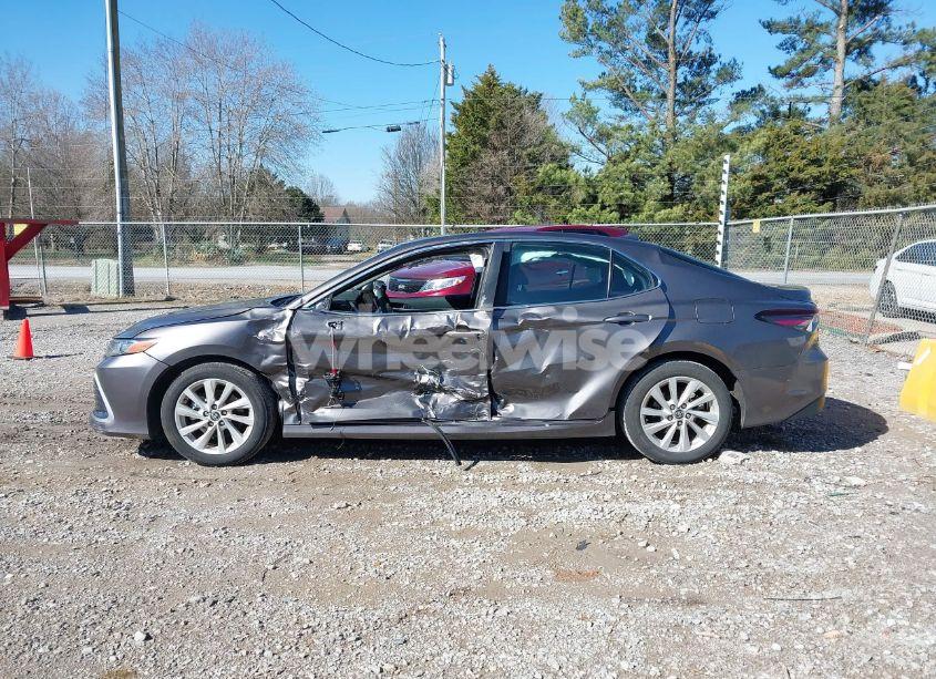 Photo 14 of 2024 Toyota Camry LE (VIN 4T1R11AK5RU877353)