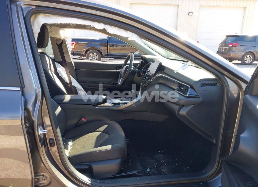 Photo 5 of 2024 Toyota Camry LE (VIN 4T1R11AK5RU877353)