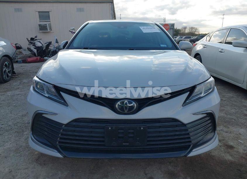 Photo 12 of 2023 Toyota Camry LE (VIN 4T1R11AK6PU118398)