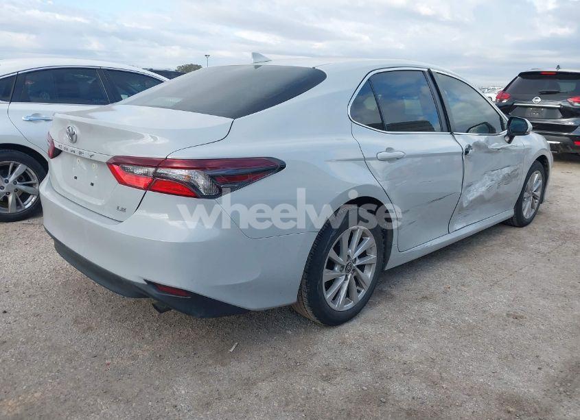 Photo 4 of 2023 Toyota Camry LE (VIN 4T1R11AK6PU118398)
