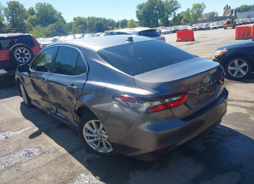 Photo 3 of 2024 Toyota Camry LE (VIN 4T1R11AK6RU207522)