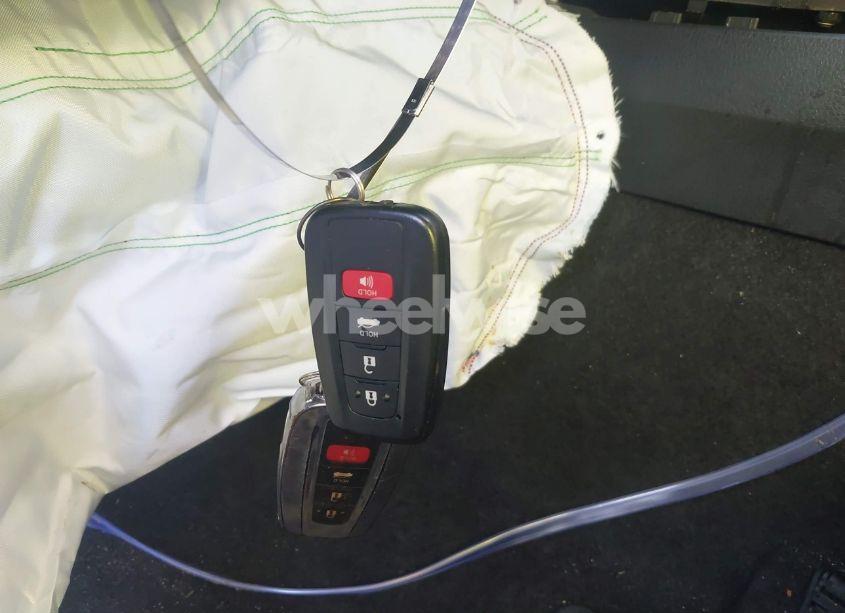 Photo 11 of 2022 Toyota Camry LE (VIN 4T1R11AK7NU680744)