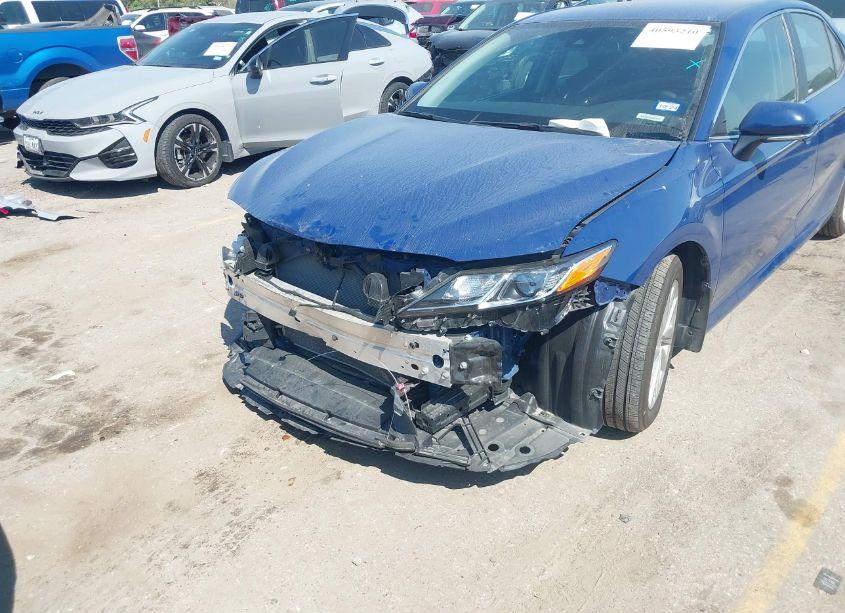 Photo 17 of 2023 Toyota Camry LE (VIN 4T1R11AK7PU098355)