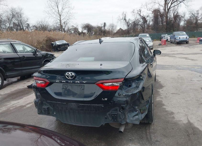 Photo 17 of 2021 Toyota Camry LE (VIN 4T1R11AK8MU513856)