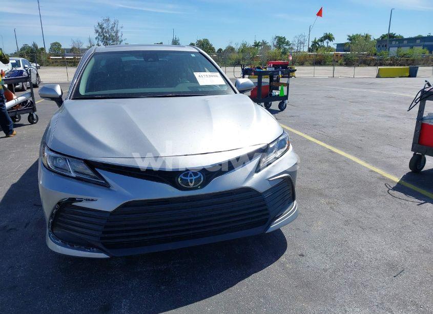 Photo 12 of 2024 Toyota Camry LE (VIN 4T1R11AK8RU906022)