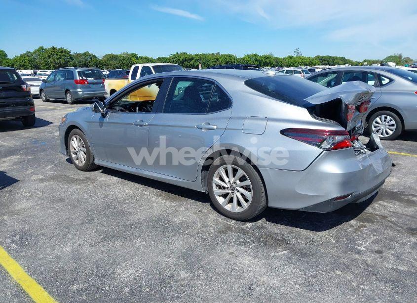 Photo 3 of 2024 Toyota Camry LE (VIN 4T1R11AK8RU906022)