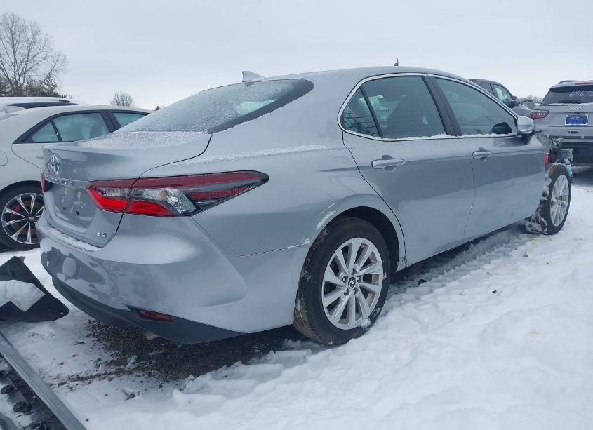 Photo 4 of 2023 Toyota Camry LE (VIN 4T1R11AK9PU127967)