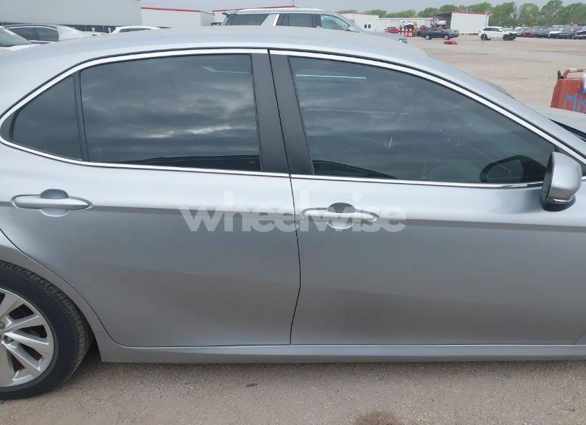 Photo 13 of 2023 Toyota Camry LE (VIN 4T1R11AKXPU152098)