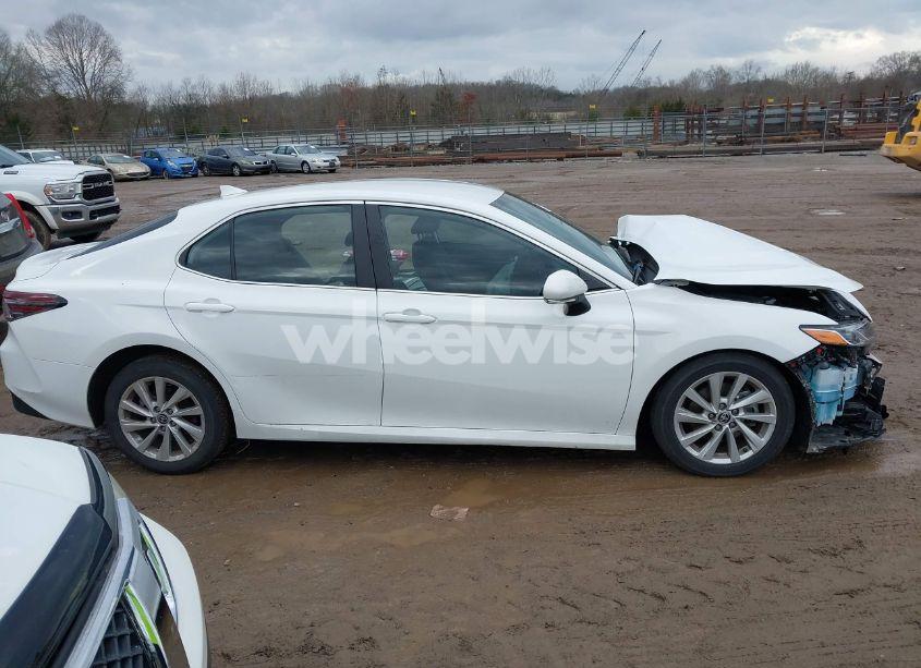 Photo 13 of 2023 Toyota Camry LE (VIN 4T1R11AKXPU794501)